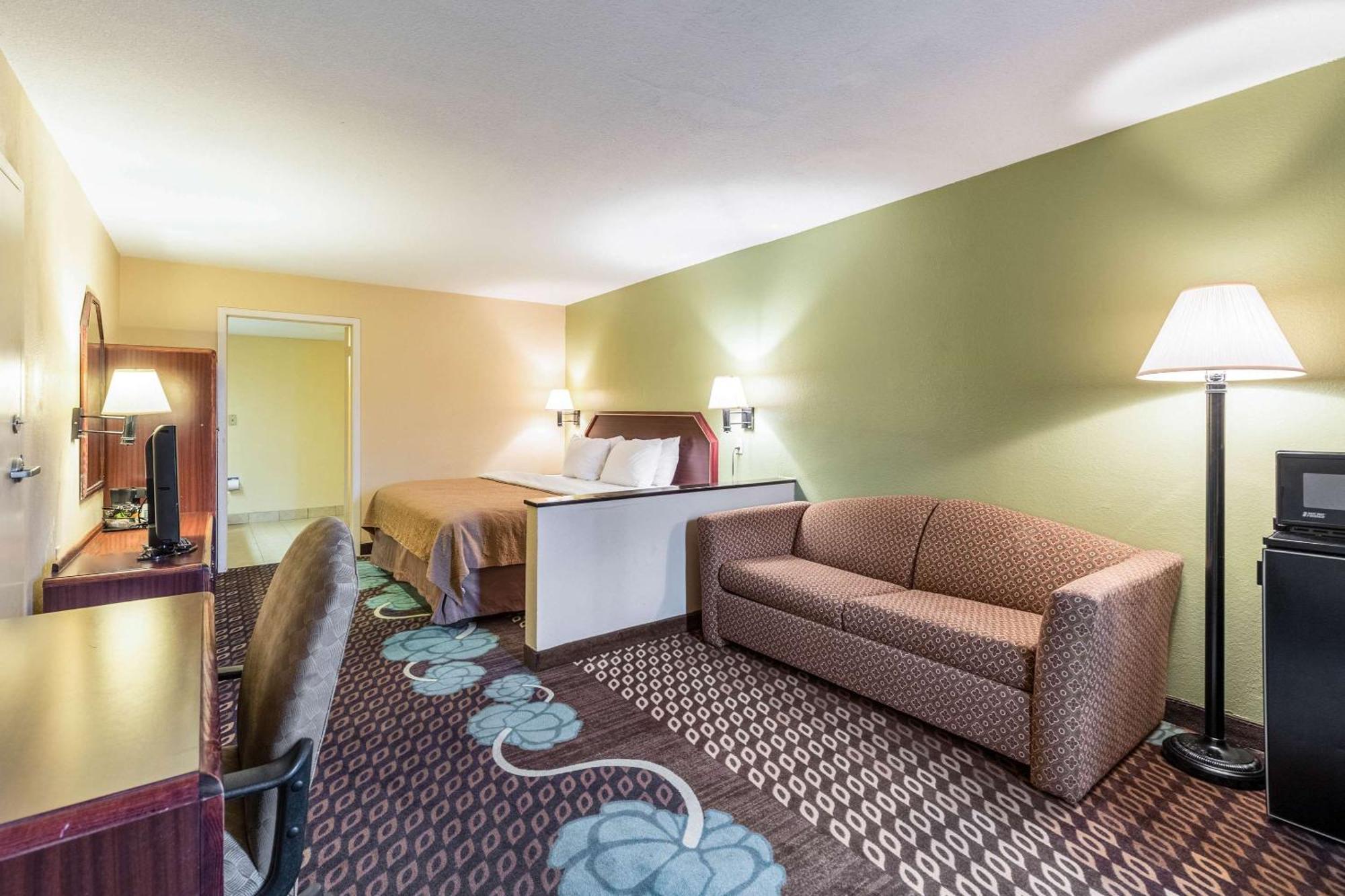 Quality Inn Александрія Екстер'єр фото
